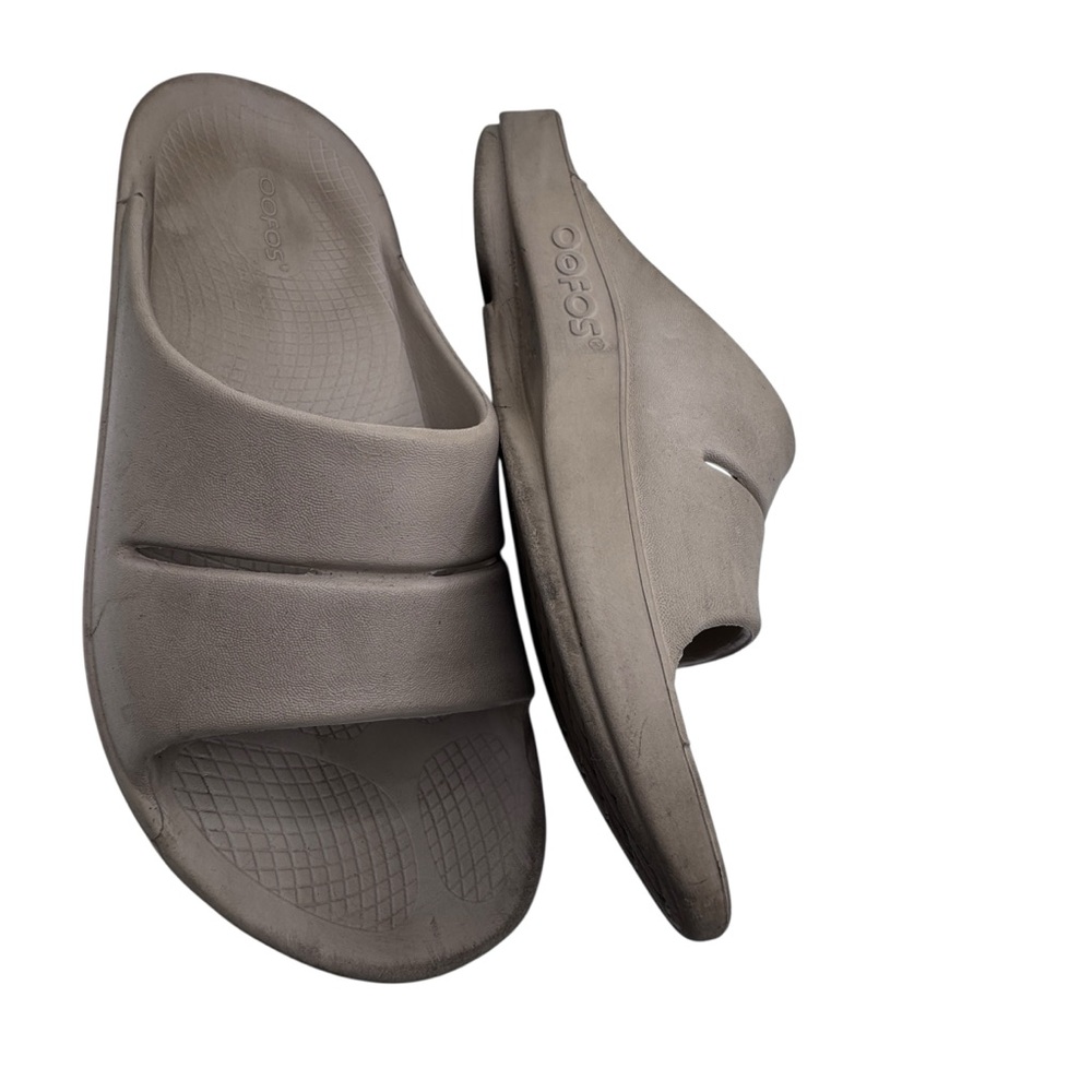 OOFOS Men's Gray Sandals - Size 11 - Picture 2 of 10